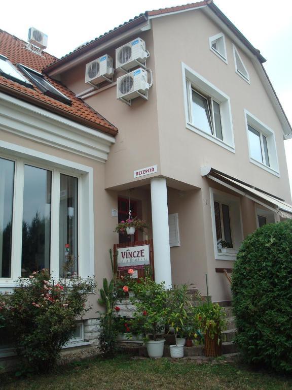 Vincze Vendégház Eger Esterno foto